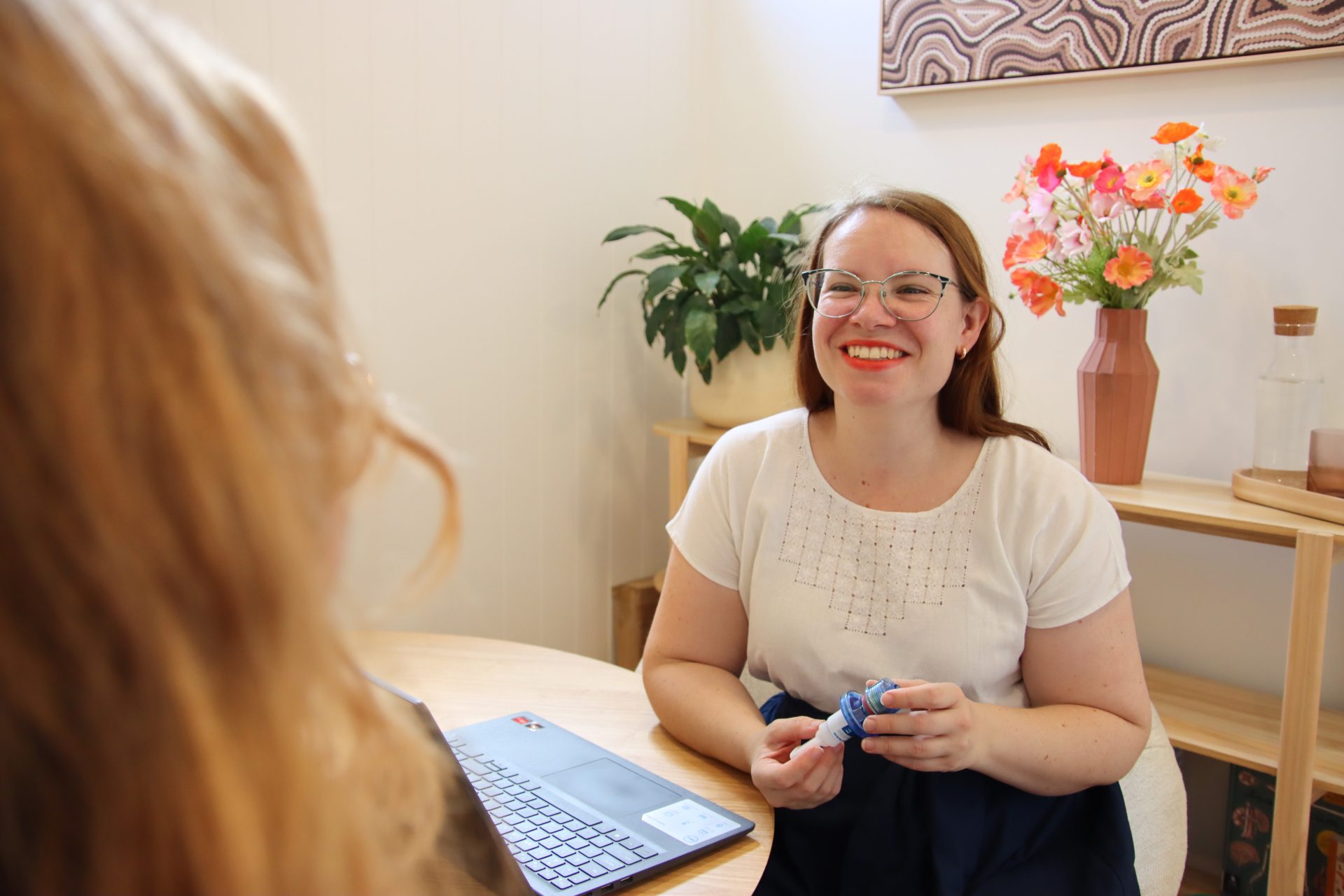 Meet Ailie, a passionate Speech Pathologist based in Taree, servicing Forster, Tuncurry and the surrounding areas. Expert therapy for confident communication and safe swallowing.